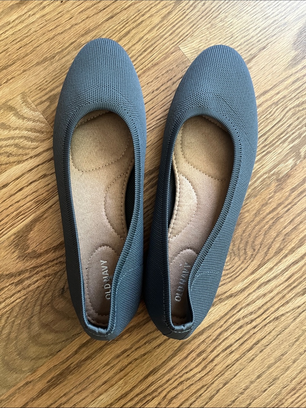 Old Navy Charcoal Knit Slip-On Ballet Flats